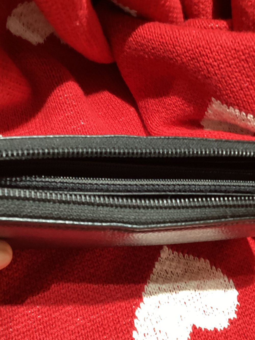 AUTHENTIC CHANEL Black Quilted CC Zip-Around Wallet Authentic - Picture 8 of 12